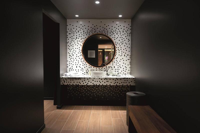 Renaissance Paris Republique Hotel & Spa