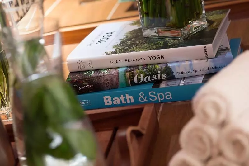 Renaissance Paris Republique Hotel & Spa