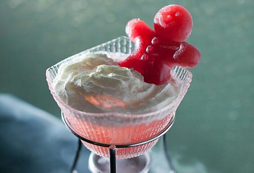 هتل The Place Tainan