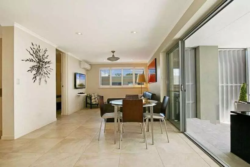 Jacaranda Noosa