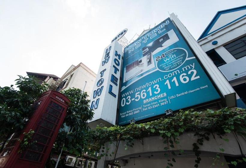 בית מלון כפרי Zamburger Sunway Mentari