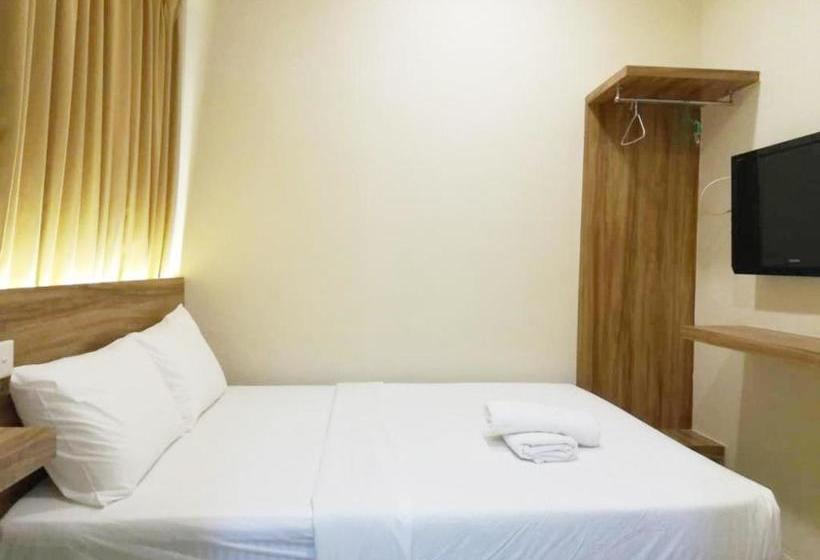 בית מלון כפרי Zamburger Sunway Mentari