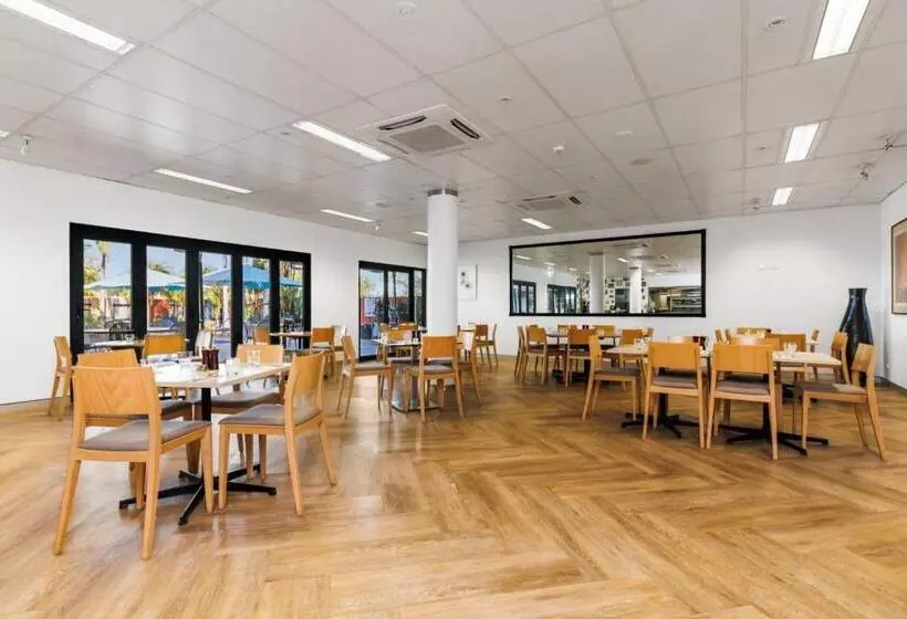 Novotel Darwin Airport