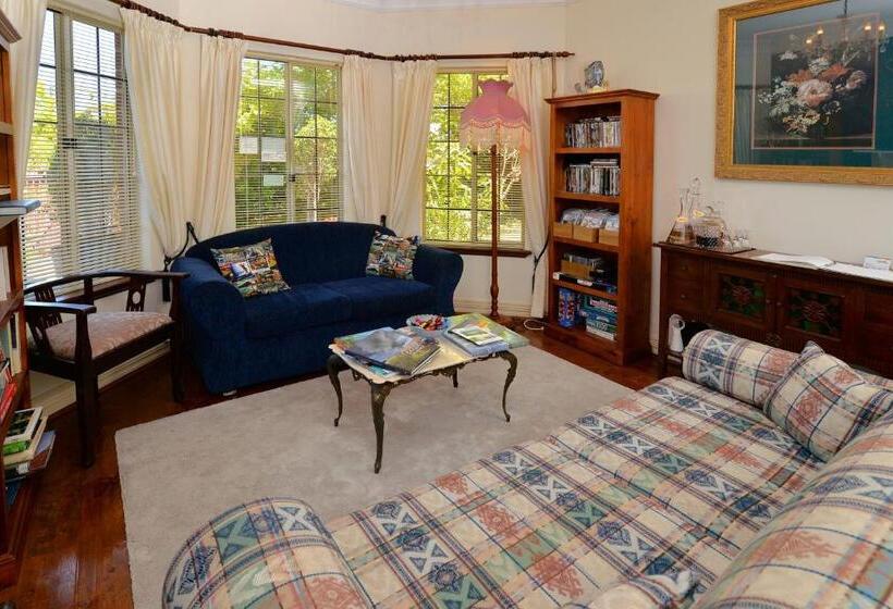 بنسيون Anchorage Guest House And Selfcontained Accommodation