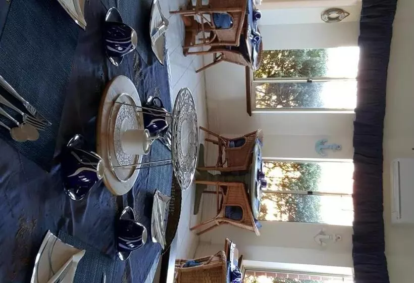 بنسيون Anchorage Guest House And Selfcontained Accommodation