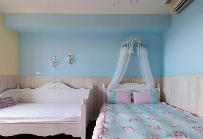 پانسیون Mb House