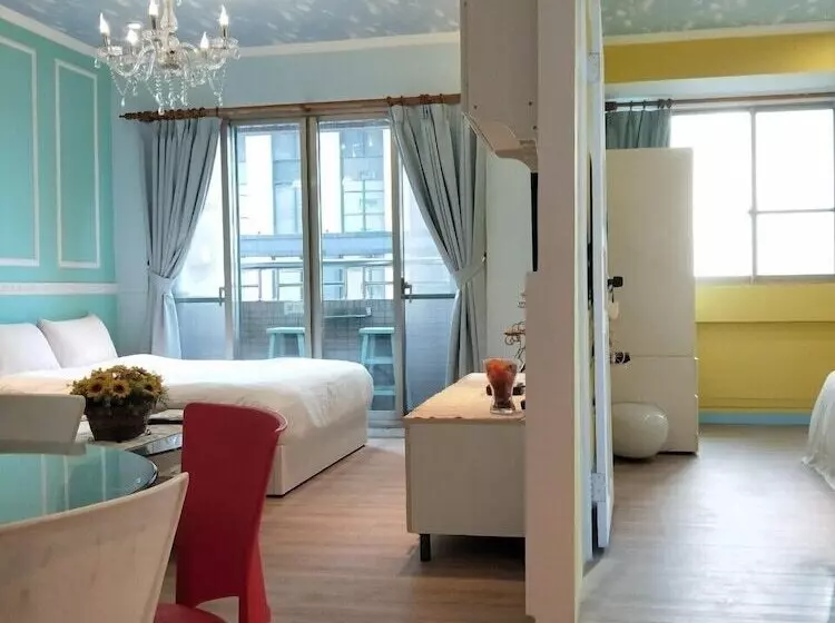 پانسیون Mb House