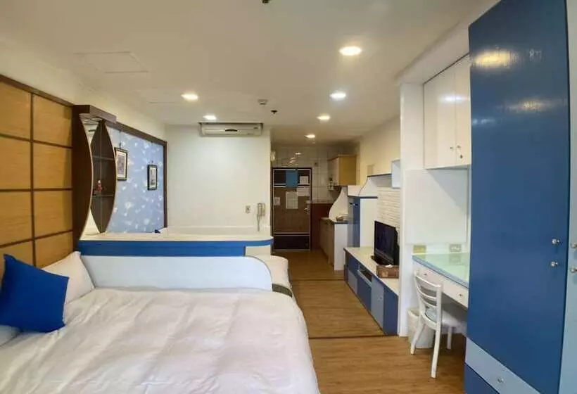 پانسیون Mb House