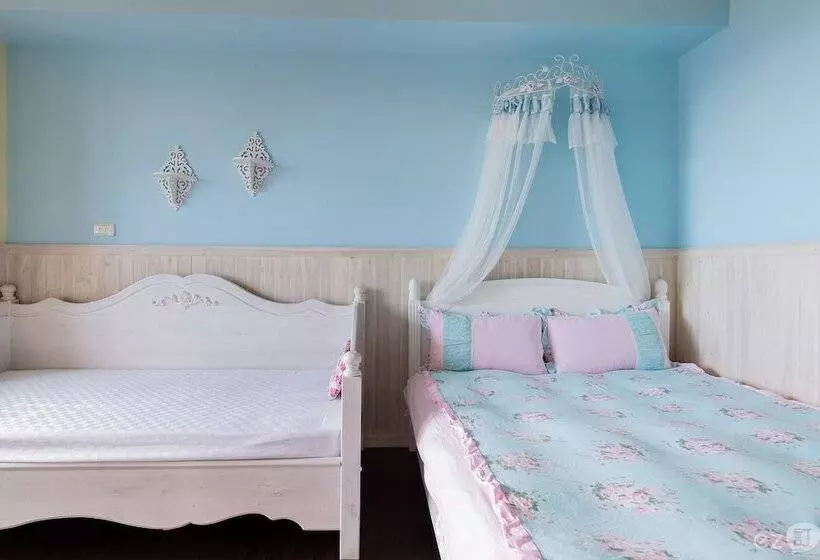 پانسیون Mb House