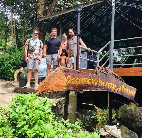 פנסיון Sea View Bungalow