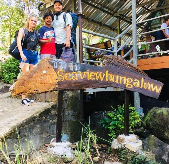 פנסיון Sea View Bungalow