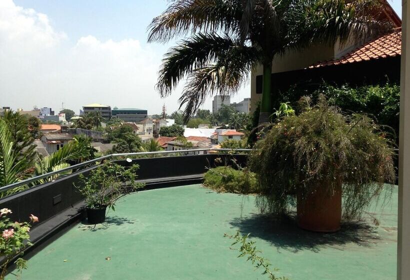 Pension (Hôtel basse catégorie) Silvikris Villa