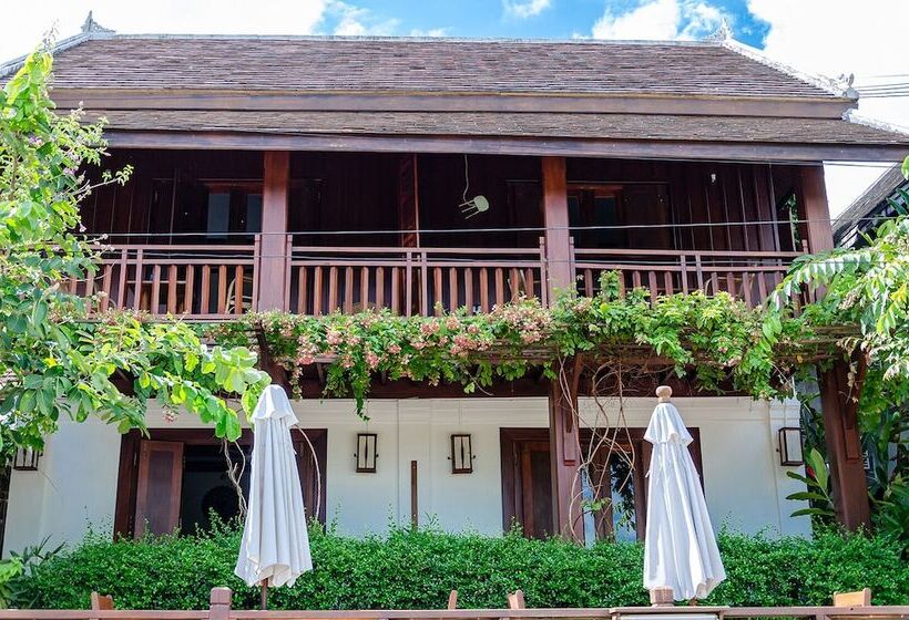 פנסיון Villa Khili Namkhan