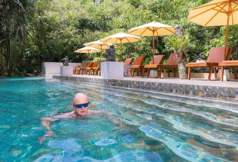 Thalassa Dive & Wellbeing Resort Manado