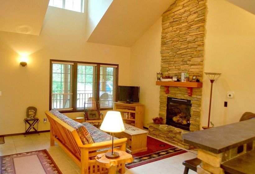 Glacier Springs Cabin 89 Cedar And Log Cabin Sleeps 4 Close To Skiing And Hiking