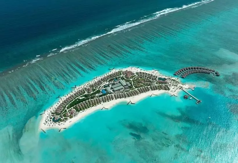 هتل Meliá Whale Lagoon Maldives