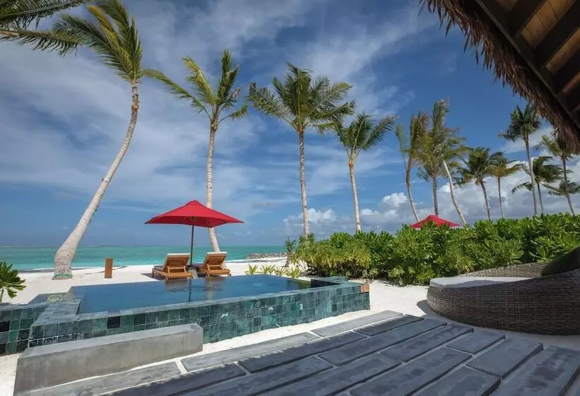 هتل Meliá Whale Lagoon Maldives