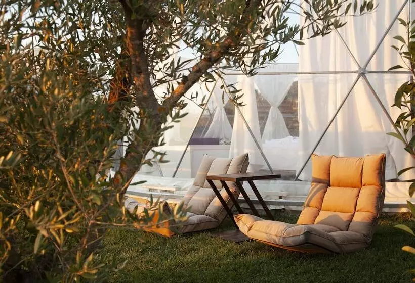 Maaseutuhotelli Glamping Skies   Adults Only