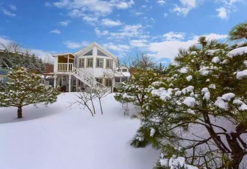 Pyeongchang Beautiful Days Pension