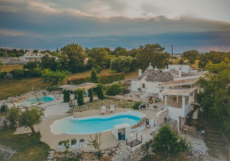 تختخواب و صبحانه Trulli Terra Magica