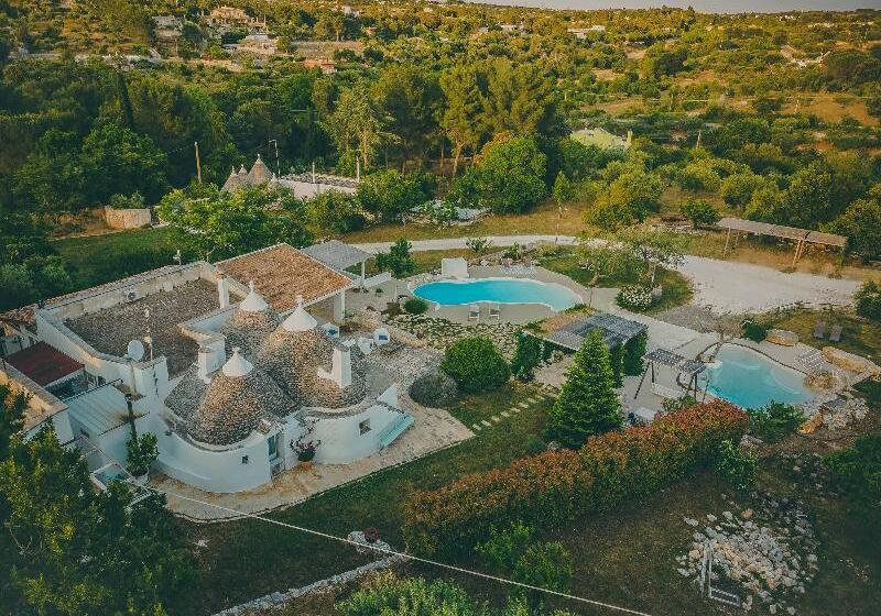 تختخواب و صبحانه Trulli Terra Magica