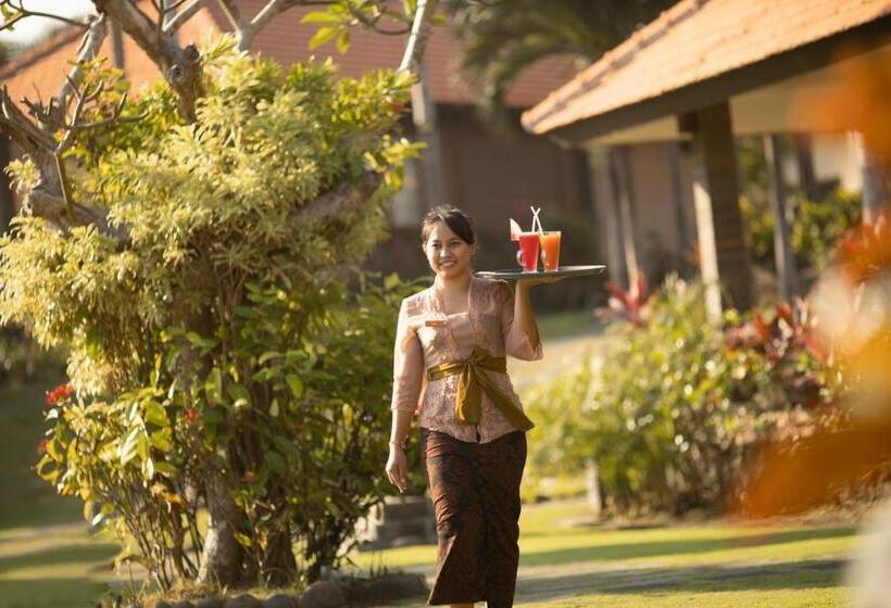 Отель Amarta Beach Retreat By Nakula