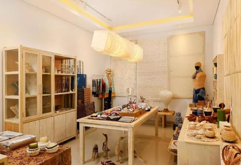 호텔 Amarta Beach Retreat By Nakula