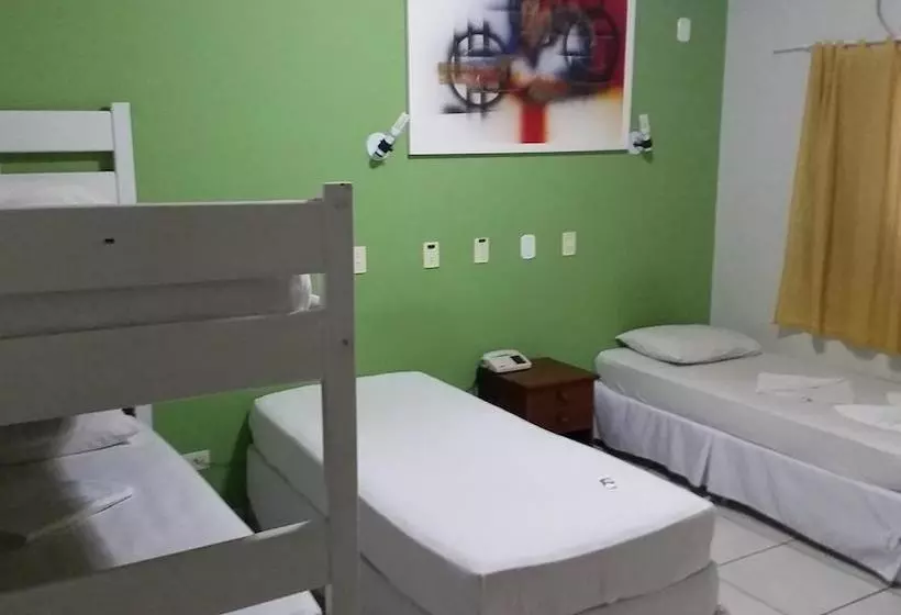 בית מלון כפרי Belmundo