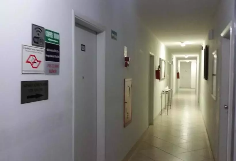 בית מלון כפרי Belmundo