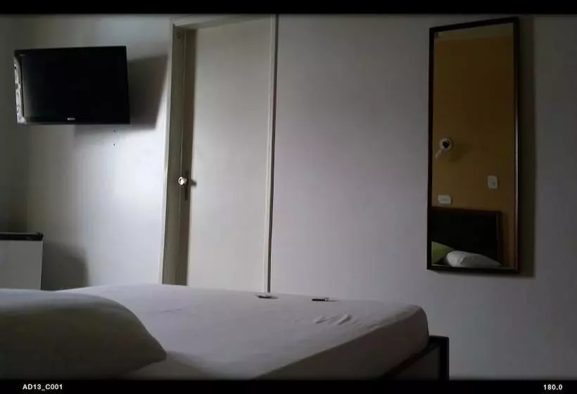 בית מלון כפרי Belmundo