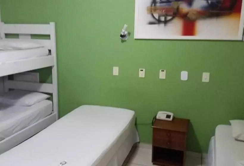 בית מלון כפרי Belmundo