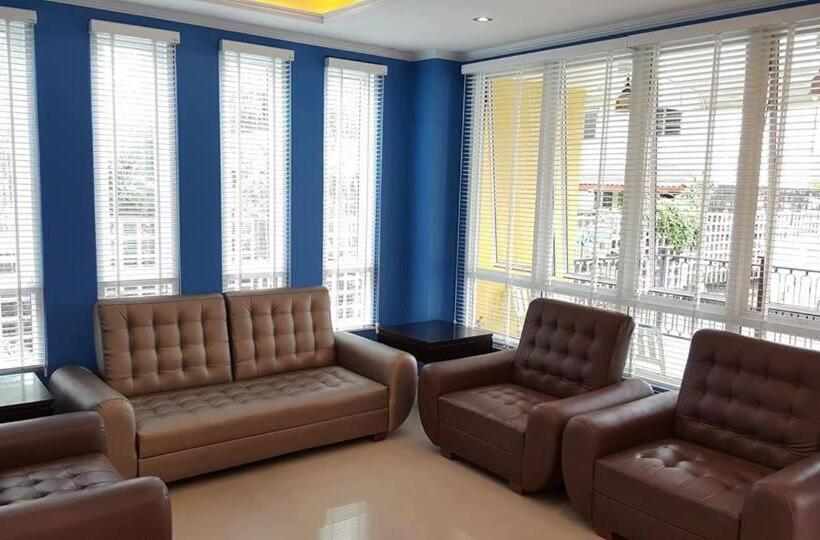 בית מלון כפרי Garden Hill