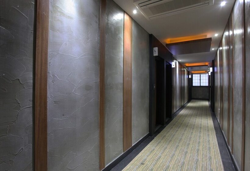 בית מלון כפרי Goyang Page