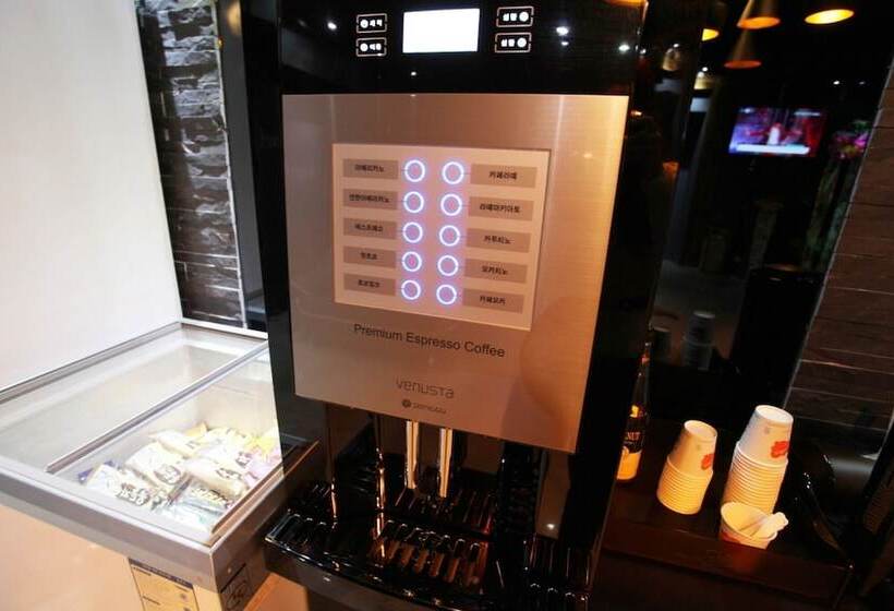 בית מלון כפרי Goyang Page