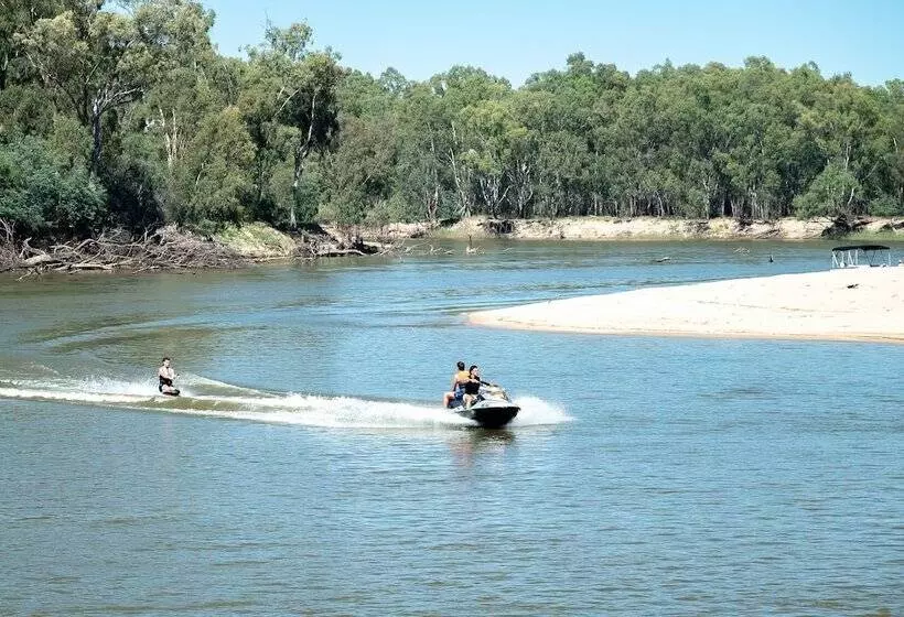 בית מלון כפרי Ingenia Holidays Murray Bend