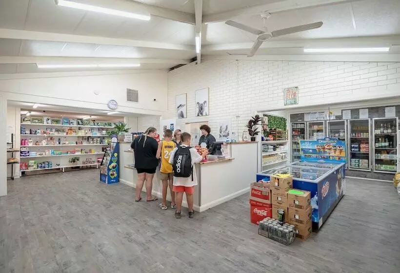 בית מלון כפרי Ingenia Holidays Murray Bend