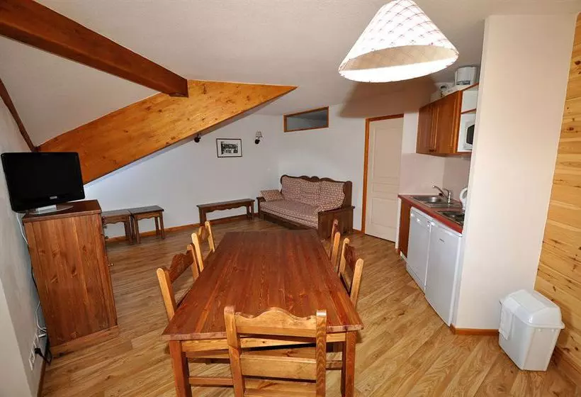 ホテル La Foret D'or