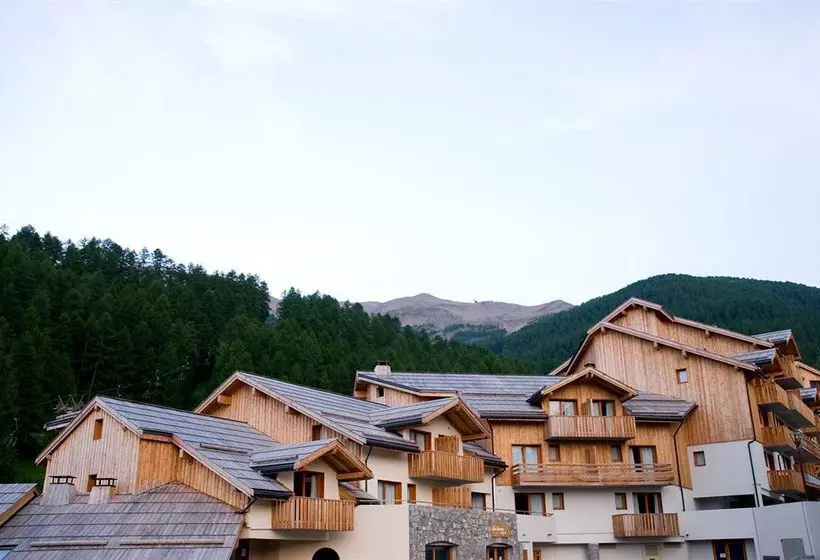 ホテル La Foret D'or