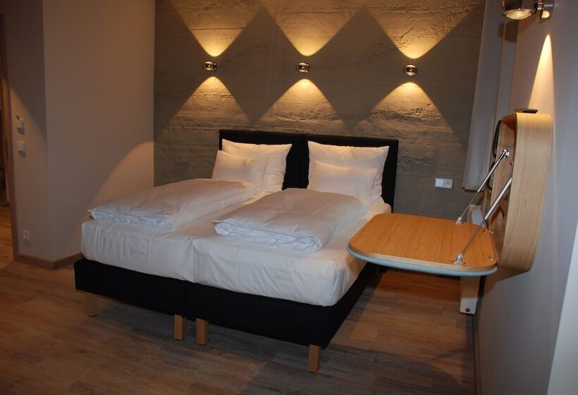 ホテル Luiseluisenhof