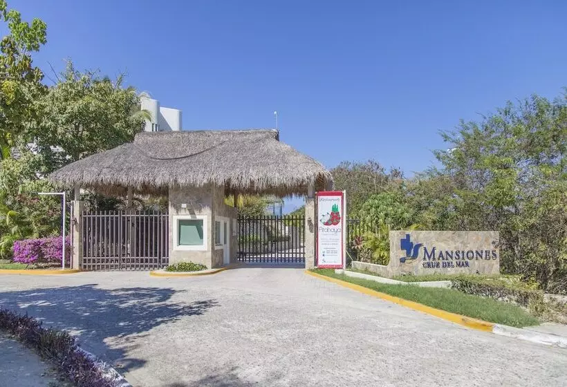 هتل Mansiones Cruz Del Mar