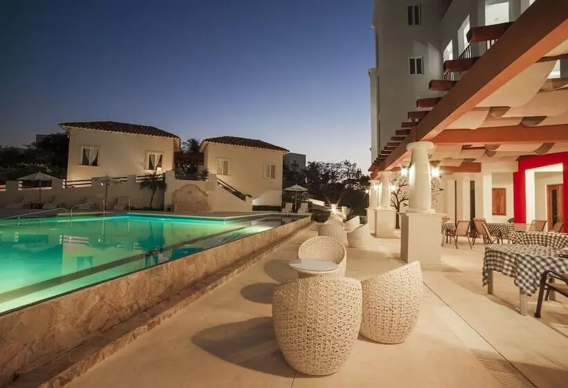 هتل Mansiones Cruz Del Mar