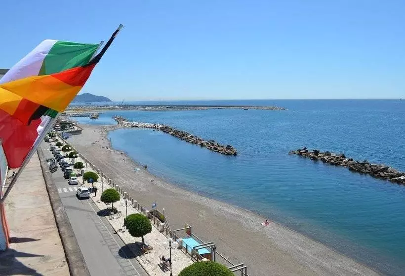 Hotel San Pietro Chiavari