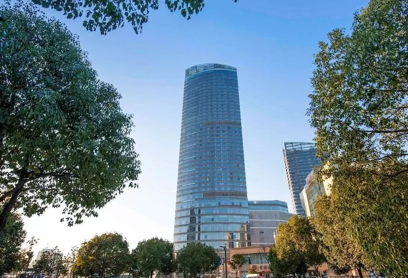 Отель Sofitel Lianyungang Suning