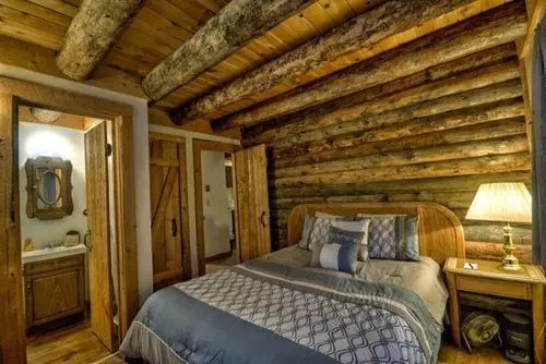 Perry Mansfield  Spruce Cabin