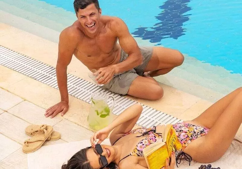 استراحتگاه Jaz Oriental, Almaza Bay