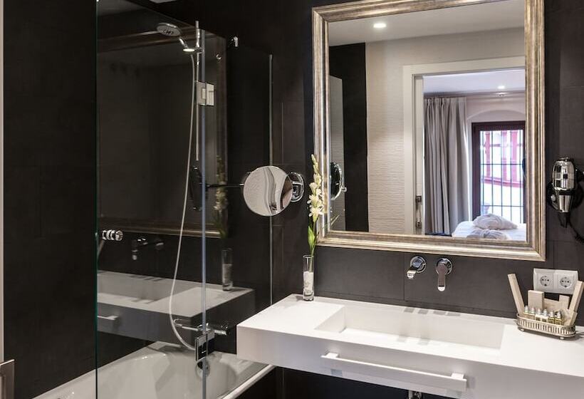 Suites Murillo Catedral