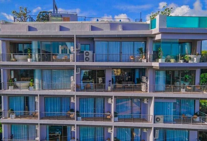 The Blue Hotel   Sha Plus