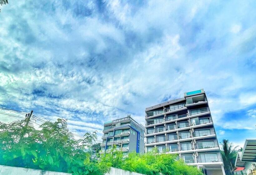 The Blue Hotel   Sha Plus