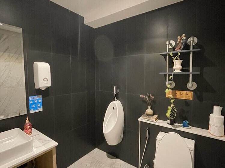 The Blue Hotel   Sha Plus