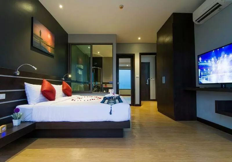 The Blue Hotel Sha Plus